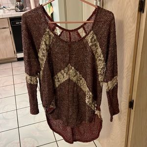 Free people long sleeve shirt “Flying V”